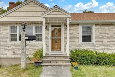 21 Faxon St, Braintree, MA 02184 - Photo 1