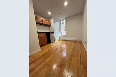 302 Newbury #8, Boston, MA 02115 - Photo 1