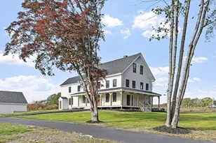 828 Lancaster Ave, Lunenburg, MA 01462 - Photo 1