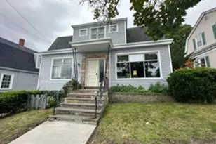 360 University Ave, Lowell, MA 01854 - Photo 1