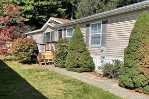 22 Medallion Rd, Holbrook, MA 02343 - Photo 1