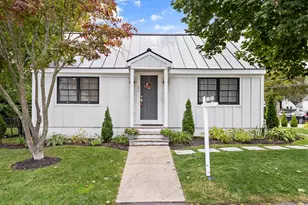 52 Washington St, Stoneham, MA 02180 - Photo 1