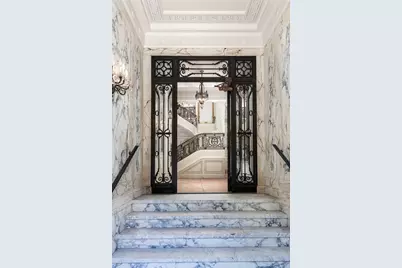 285 Commonwealth Avenue, Boston, MA 02115 - Photo 1