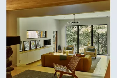 15 Mahkeenac Heights Rd, Stockbridge, MA 01262 - Photo 1