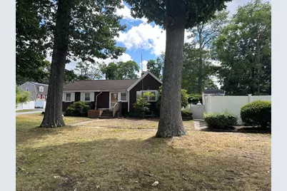 110 Friendship St, Billerica, MA 01821 - Photo 1