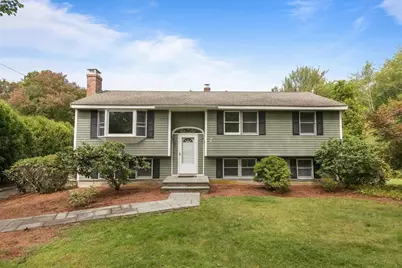 7 Rockpoint Road, Southborough, MA 01772 - Photo 1
