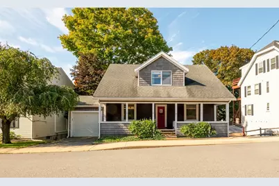 18 Lafayette Rd, Ipswich, MA 01938 - Photo 1