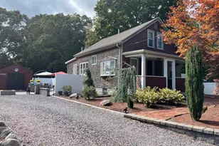 317 Old Center St, Middleborough, MA 02346 - Photo 1