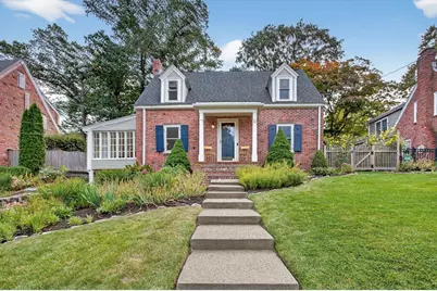 31 Laurel Dr, Needham, MA 02492 - Photo 1