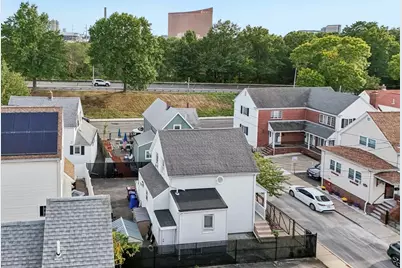 7 Montrose St, Everett, MA 02149 - Photo 1