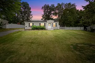 37 Inwood Rd, Auburn, MA 01501 - Photo 1