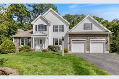 13 Hastings Circle, Methuen, MA 01844 - Photo 1