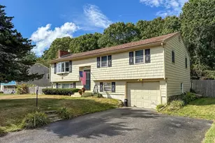 35 Marshview Dr, Marshfield, MA 02050 - Photo 1