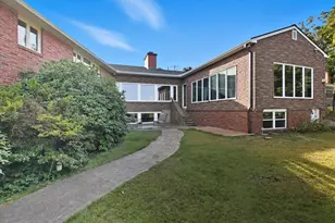 1212 Northampton St, Holyoke, MA 01040 - Photo 1