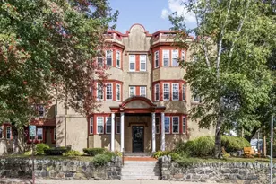 569 Franklin St, Melrose, MA 02176 - Photo 1