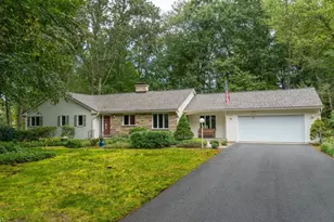 26 White Oaks Dr, Longmeadow, MA 01106 - Photo 1