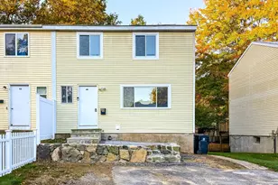 6 B Harmony Ln, Framingham, MA 01702 - Photo 1