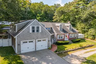 477 Webster St, Marshfield, MA 02050 - Photo 1