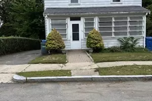 10 Rockland St, Wakefield, MA 01880 - Photo 1