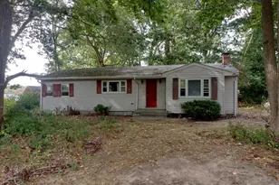 9 Valley St, Freetown, MA 02702 - Photo 1