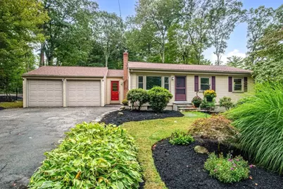 3 Berry Street, Plainville, MA 02762 - Photo 1