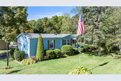 14 Nanatomqua Drve, Brookfield, MA 01506 - Photo 1