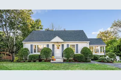 342 Old Marsh Hill Rd, Dracut, MA 01826 - Photo 1