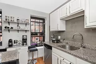 15 Medford St, Chelsea, MA 02150 - Photo 1