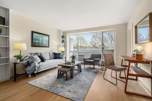 29 Concord Ave, Cambridge, MA 02138 - Photo 1