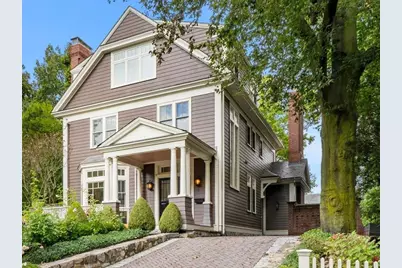 36 Allerton St, Brookline, MA 02445 - Photo 1