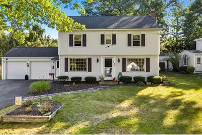 135 Dayton St, Springfield, MA 01118 - Photo 1