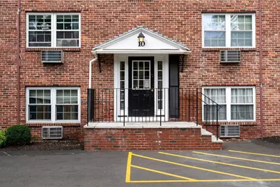 10 Colonial Village Dr #2, Arlington, MA 02474 - Photo 1