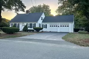 121 Allen St, Falmouth, MA 02540 - Photo 1