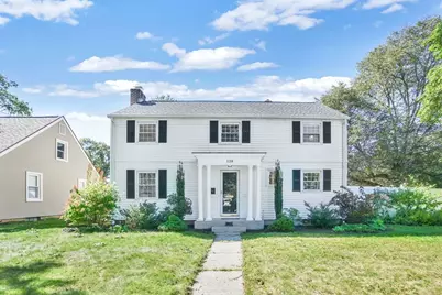 138 Abbott St, Springfield, MA 01118 - Photo 1