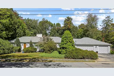 11 Brentwood Drive, Holden, MA 01520 - Photo 1