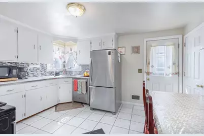 79 Princeton Ave, Waltham, MA 02451 - Photo 1