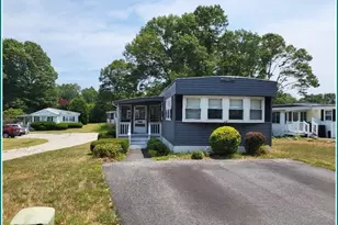 47 Sycamore Dr, Halifax, MA 02338 - Photo 1