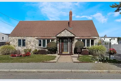 29 Blanchard Ave, Revere, MA 02151 - Photo 1