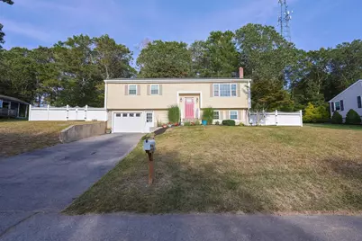 18 Purdue Dr, Milford, MA 01757 - Photo 1