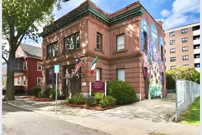 56 Margaret St, Springfield, MA 01105 - Photo 1