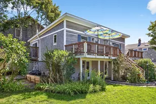 25 Winthrop St, Provincetown, MA 02657 - Photo 1