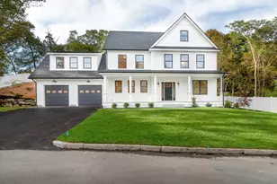 32 Garden Rd, Stoneham, MA 02180 - Photo 1