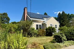 87 Oakland St, Greenfield, MA 01301 - Photo 1