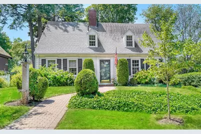 46 Country Club Road, Melrose, MA 02176 - Photo 1