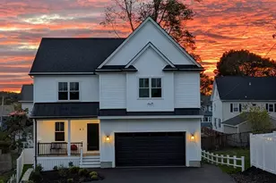 61 Mt Pleasant St, Woburn, MA 01801 - Photo 1