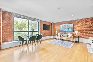 42 8th St, Boston, MA 02129 - Photo 1