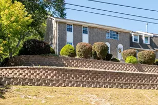 28 Morgan Dr, Haverhill, MA 01832 - Photo 1