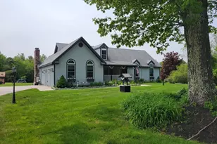 110 Hosley Rd, Gardner, MA 01440 - Photo 1