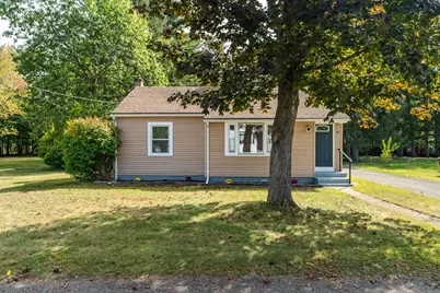 43 Pleasantview St, Ludlow, MA 01056 - Photo 1