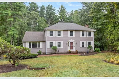 38 Robin Road, Norfolk, MA 02056 - Photo 1